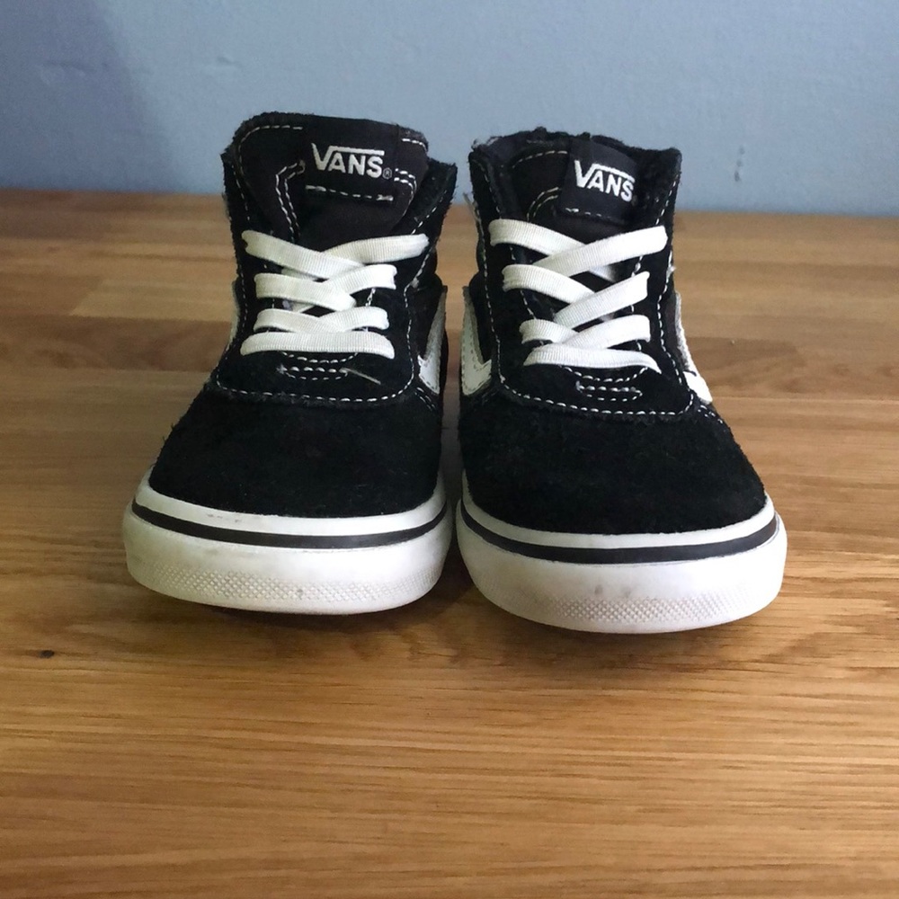 Toddler vans size 7